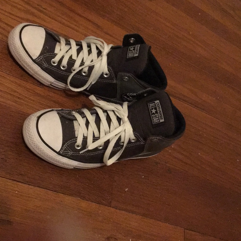 Men’s converse size 8